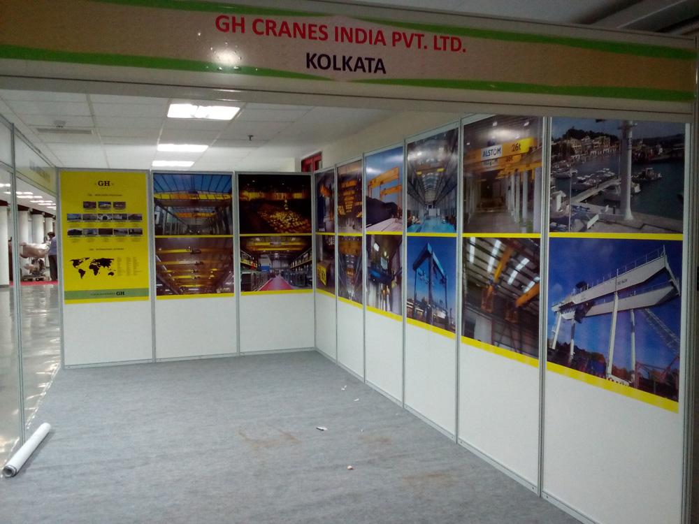 Feria de Ferramentas e Máquinas em Indore (India)